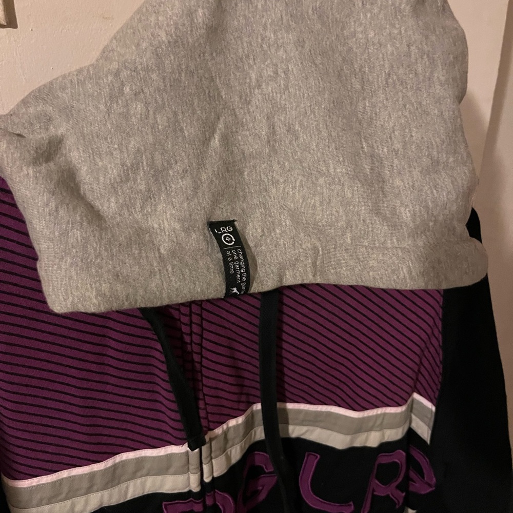 Vintage LRG Zipper Hoodie - Picture 2 of 5